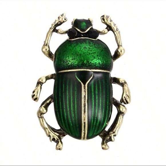 Vintage Inspired Beetle, Brooch Green & Gold, Beetlejuice, Oogie Boogie, - Picture 1 of 2